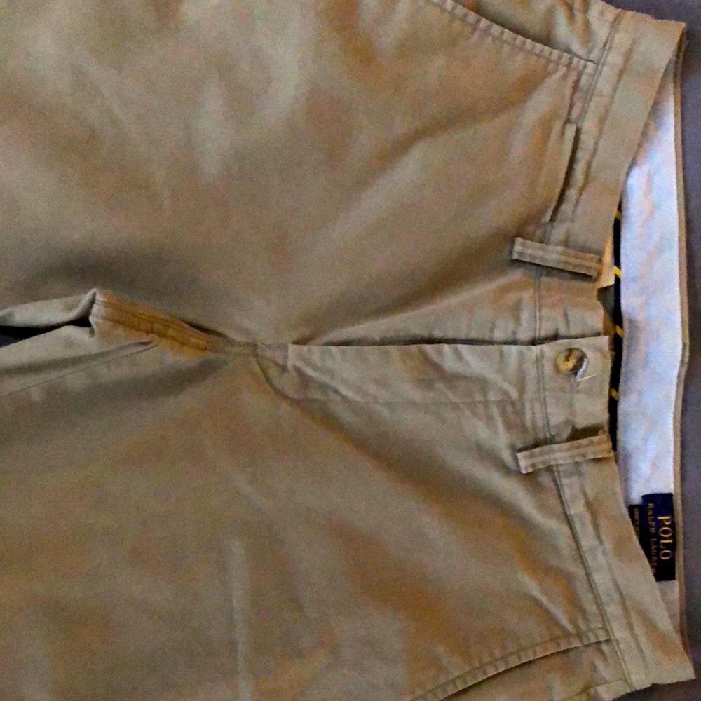Men’s Ralph Lauren Polo light olive green chinos.